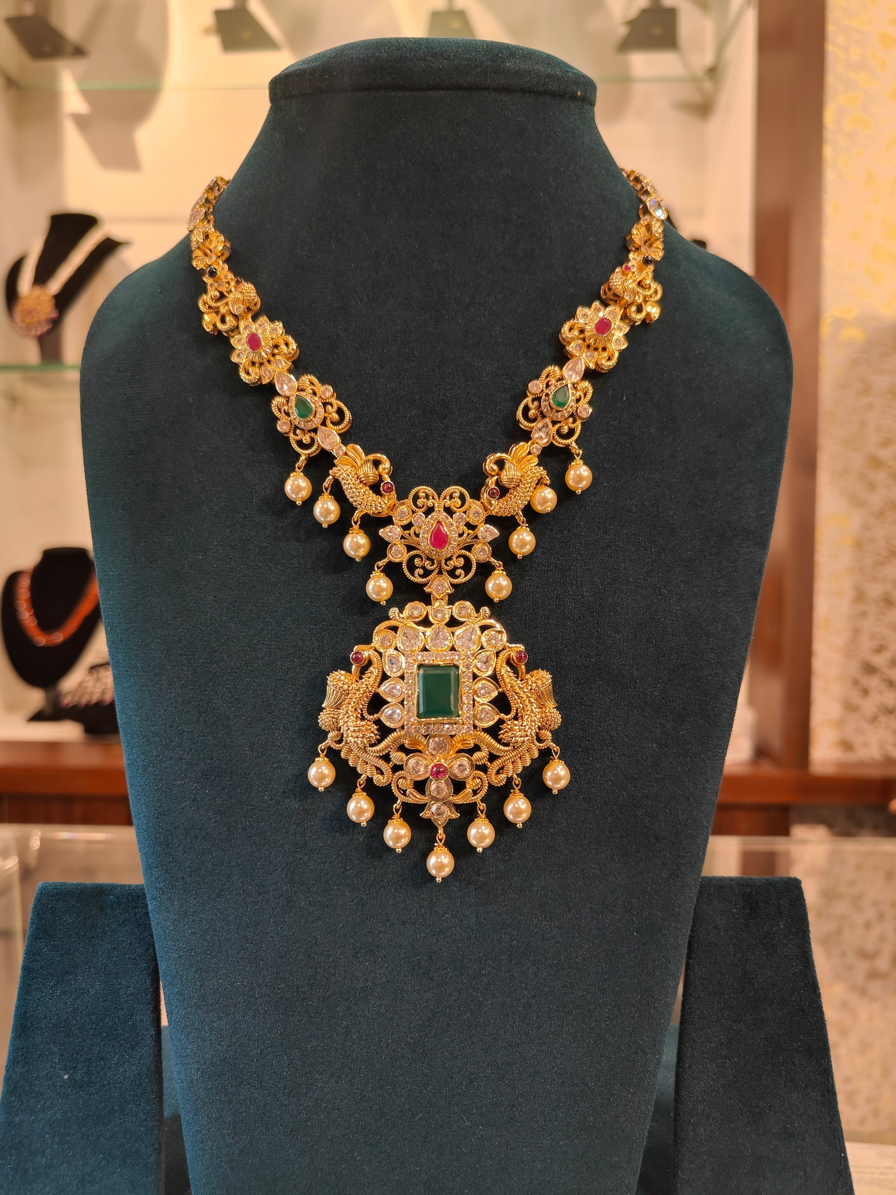 Floral Necklace 