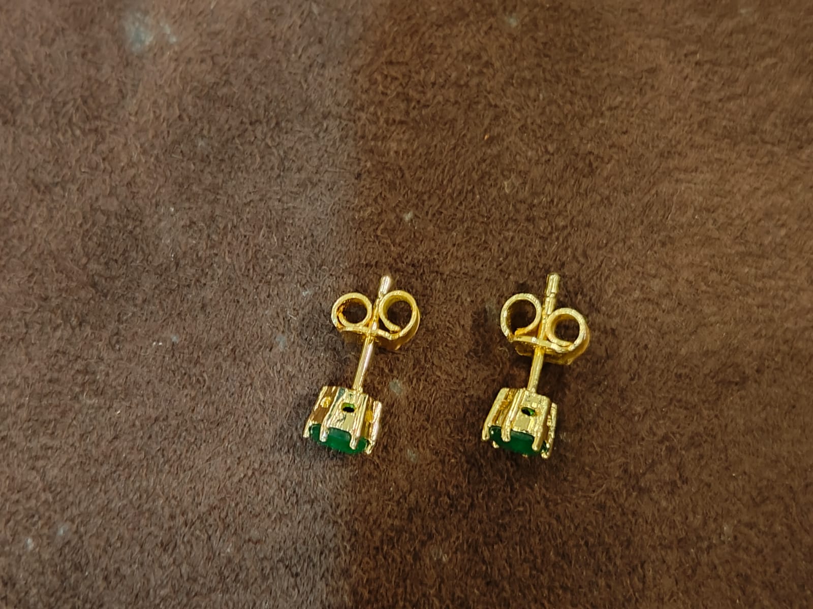 Green Single Studs thumbnail 2