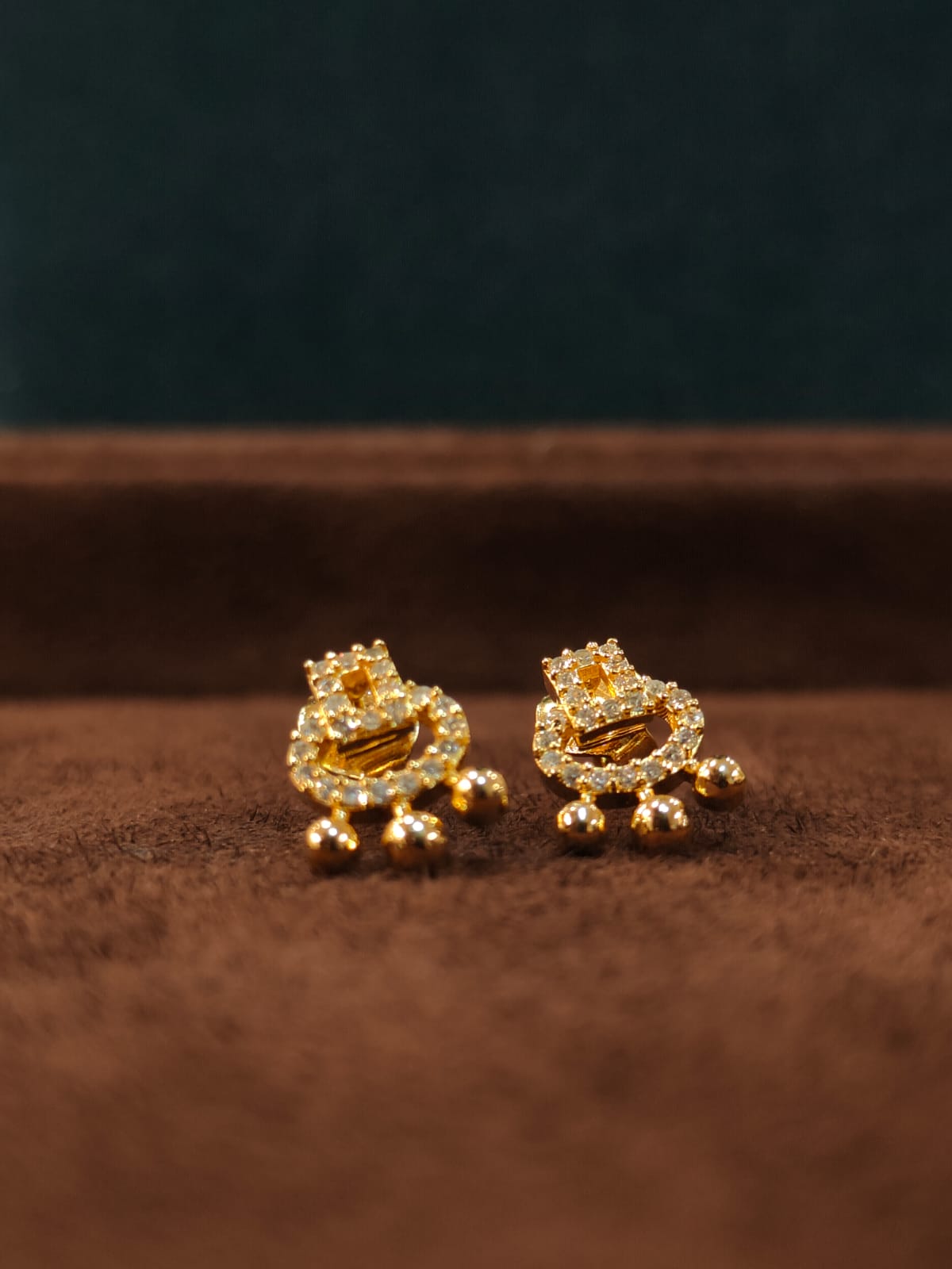 RecOva CZ Studs thumbnail 2