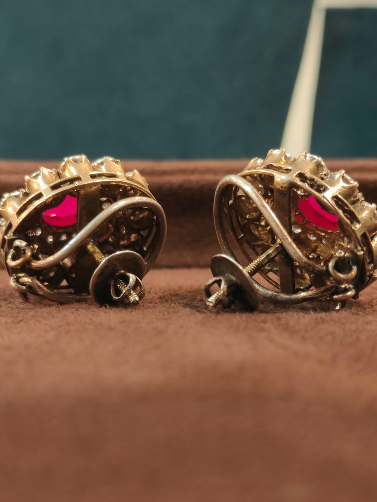 Oval Red Mozanite Victorian Studs thumbnail 2